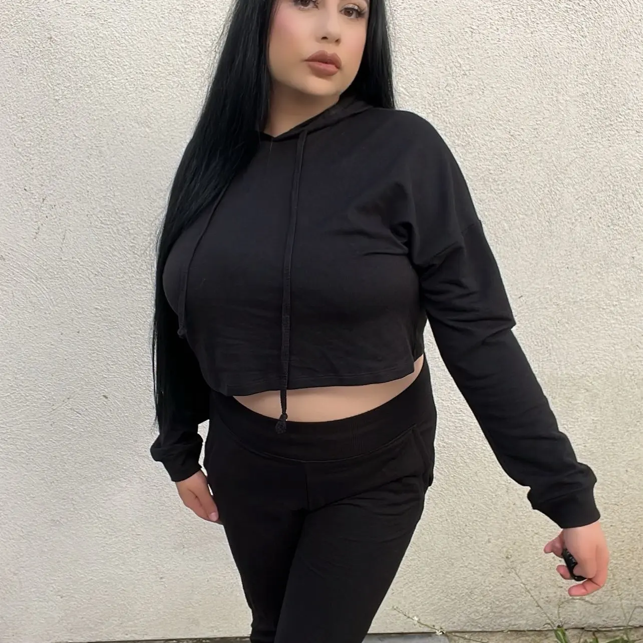 Women's Black Crop Sweater - Knitwear for Fall/Winter - Womenswear