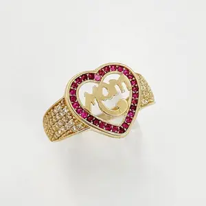 Anillo Solido de Oro 14k for Mom - Gold Band with Heart Design, Featuring Red Stones and Sparkling Accents