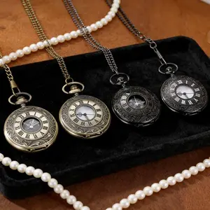 Vintage British style quartz pocket watch, charming black neutral fashion Roman digital quartz steampunk pocket watch, women's and men's necklace pendant with chain gift