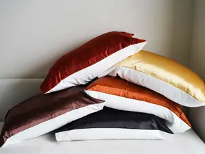 Satin & Mircofiber 2-in-1 Pillowcase - Dual-Sided for Hair & Skin Protection, Quick Drying Microfiber Towel Side for Wet Hair