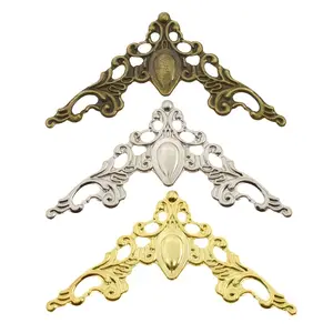 100pcs Vintage Iron Triangle Corner Protectors, Decorative Metal Edge Covers for School Albums, Scrapbooks, Notebooks, Rustic Carving Design, Aesthetic, Elegant