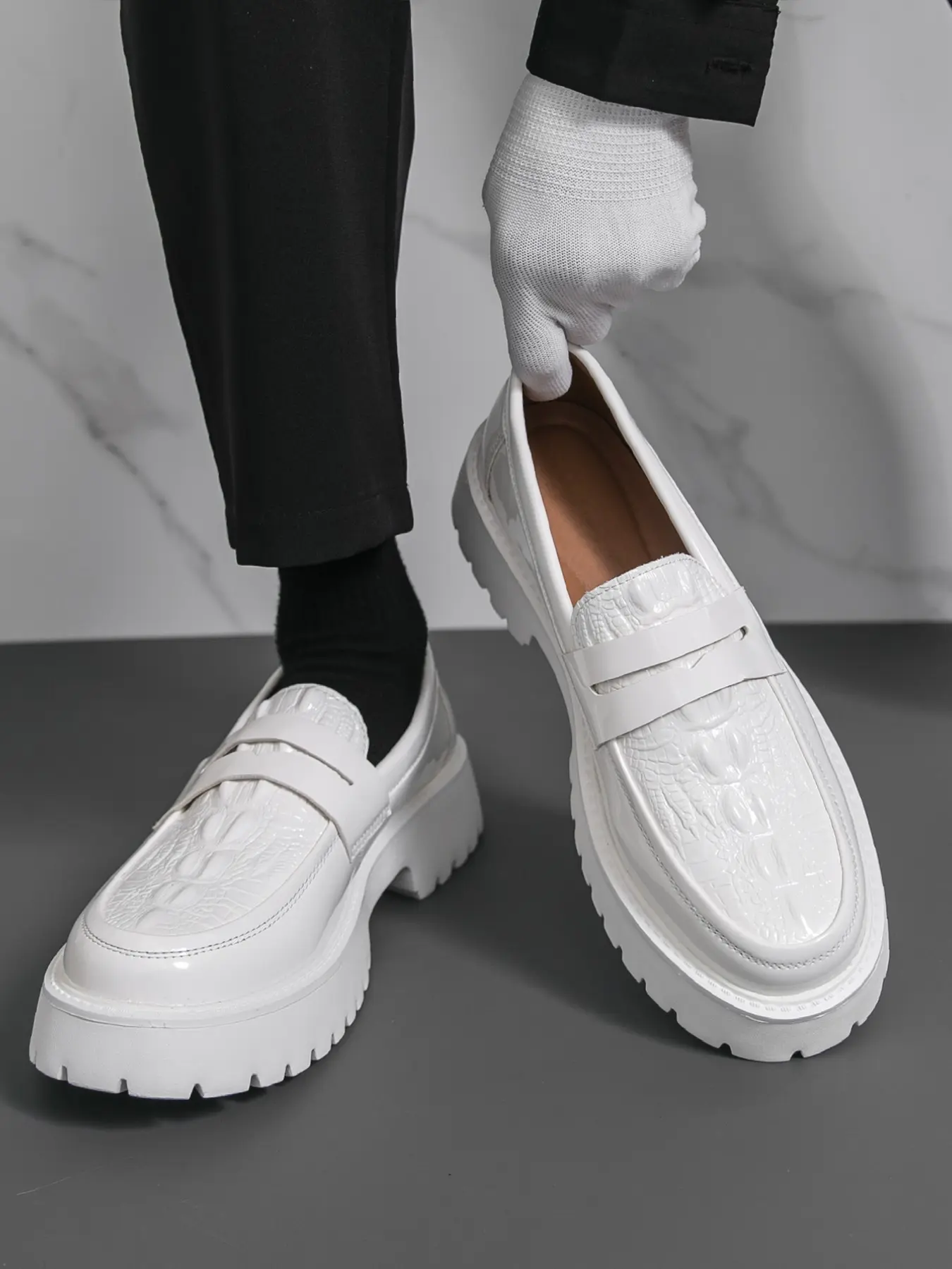 Men's Crocodile Texture Thick Sole Lightweight Loafers, Slip-On Height-Boosting PU Leather Casual Shoes, Street Style Daily Wear, Walking Shoes, Footwear