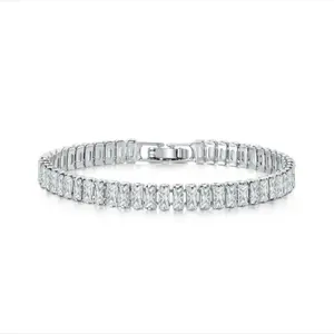 Platinum White Geometric Diamond Bracelet - Elegant Design with Clear Gemstones