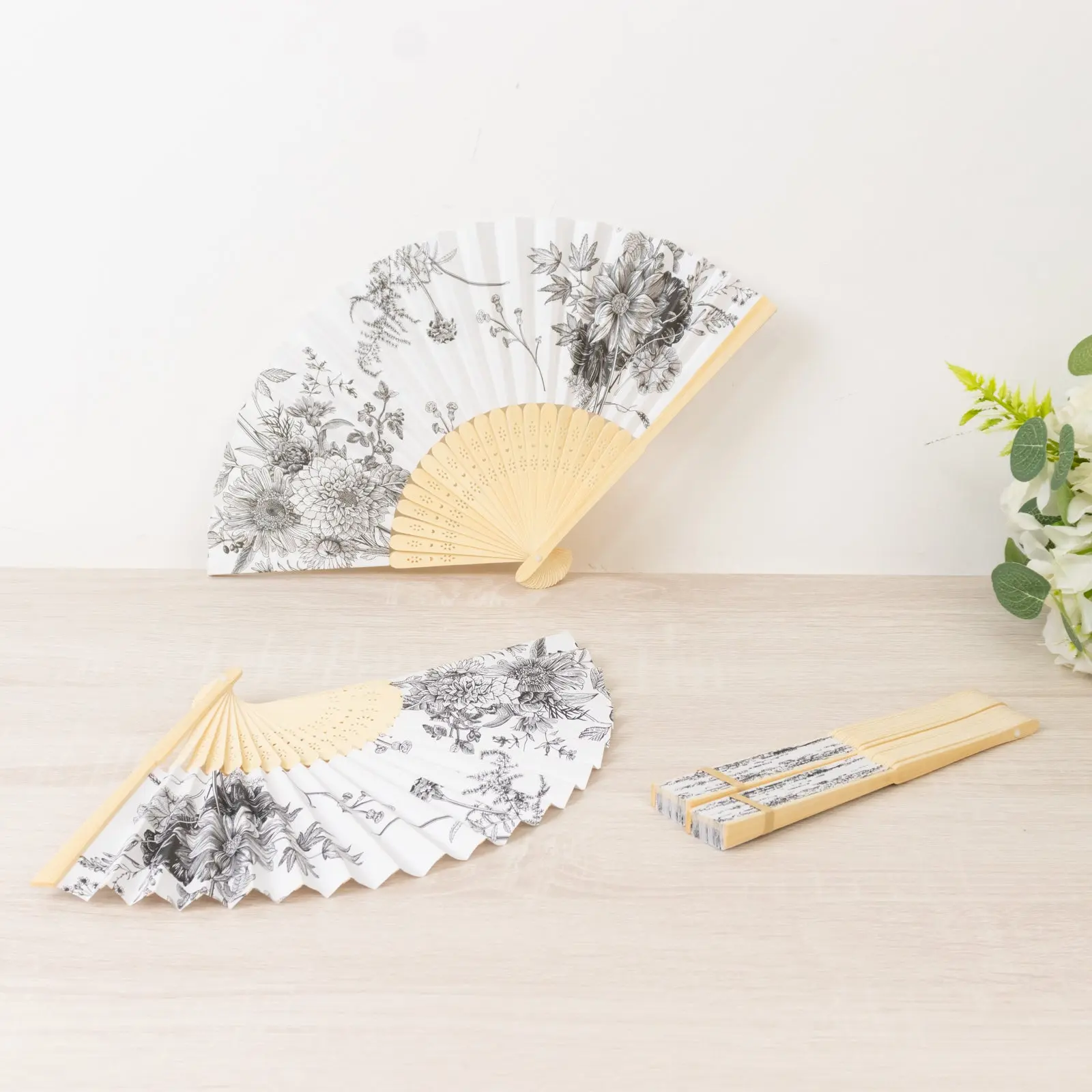 Handheld Portable 5-Pack Foldable Paper Hand Fans with Bamboo Frame, White & Black French Toile Pattern, Home Decor & Wedding Party Favors, Room Decor