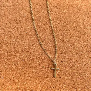 Female Dainty Gold Cross Pendant Necklace, Dainty Necklace Chain for Daily Wear