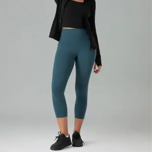 Colorfulkoala Dreamlux No Front Seam Capri Leggings with Pockets for Women - High Waisted 21" Buttery Soft Yoga Pants