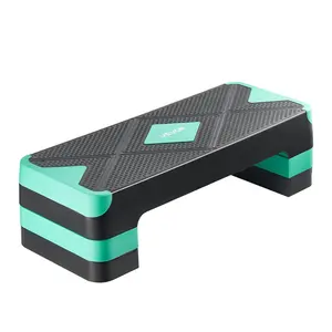 VEVOR Aerobic Exercise Step Platform,  28-Inch Workout Aerobic Stepper, Height Adjustable Fitness Training Step Deck Trainer with 4 Risers, Non-Slip Surface Bench for Home Gym Cardio Strength, Green
