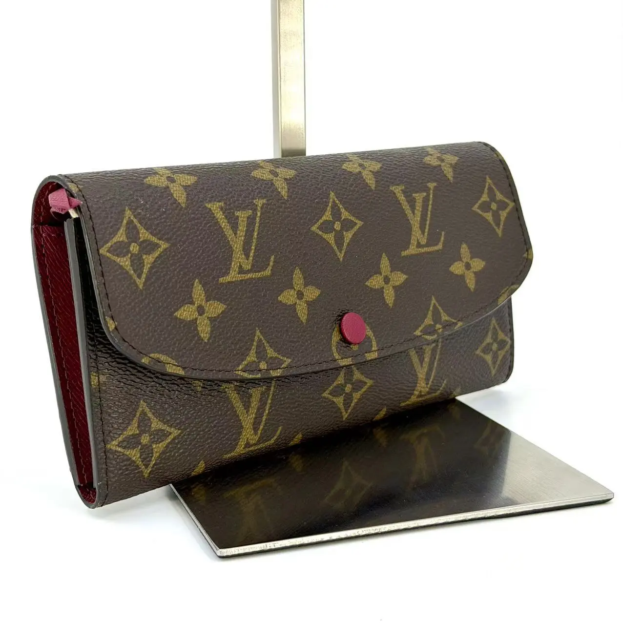 Pre-owned Louis Vuitton leather wallet Monogram Emilie Fuchsia B00205