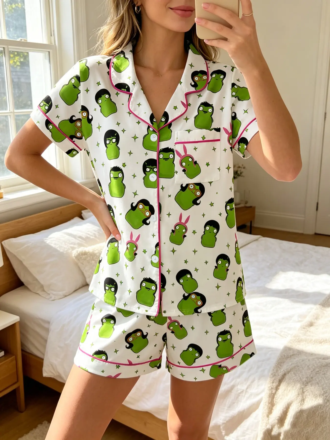 Adorable Cartoon Alien Print Women's Pajama Set Loungewear Pajamas, Comfortable Wear-Home Two-Piece, Short Sleeve Button-Up Top & Elastic Shorts, Casual Homewear Loungewear Nightwear Pjs Pyjamas Gift