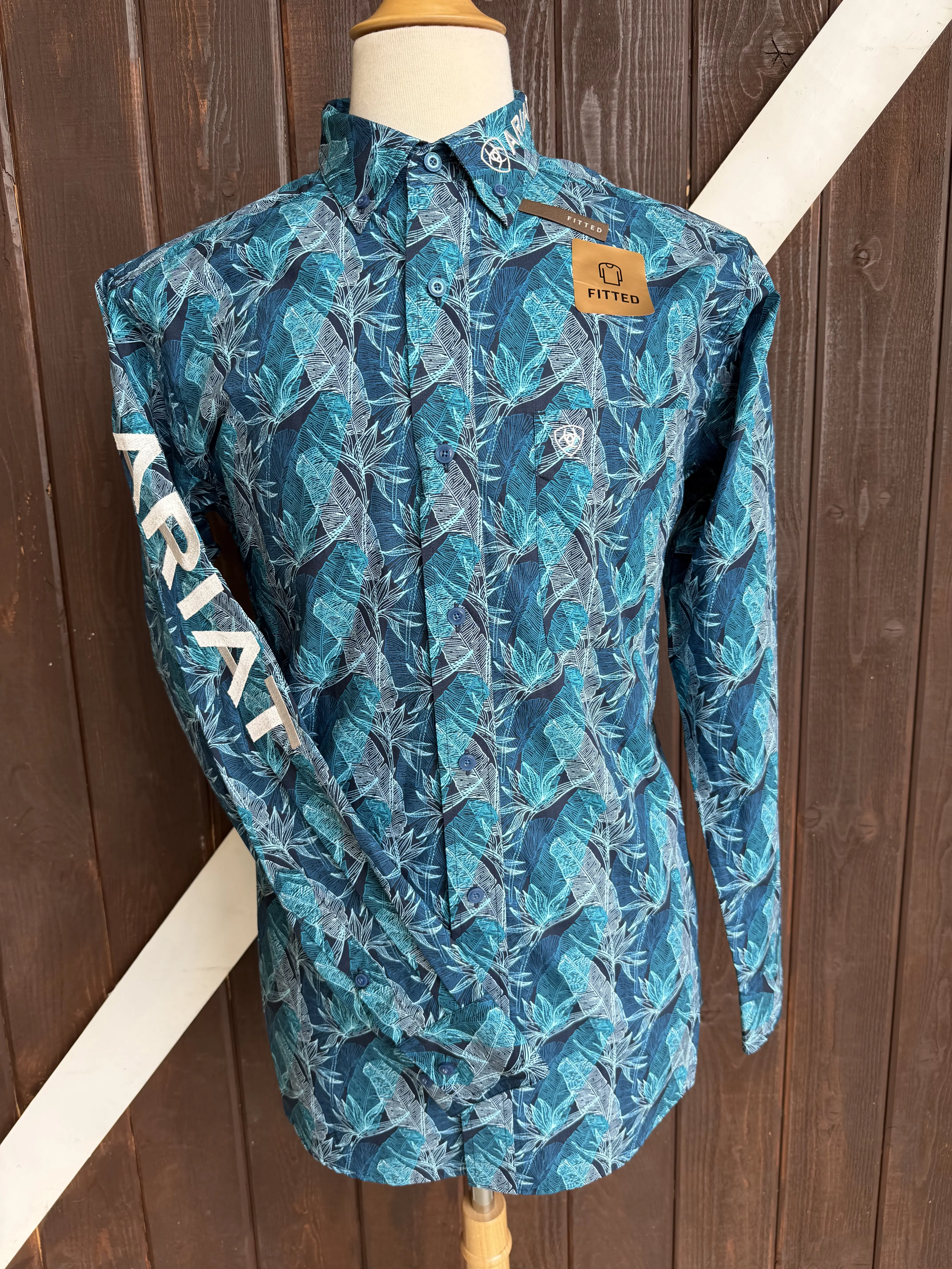 ARIAT- MEN'S TEAM HUGH FITTED SHIRT