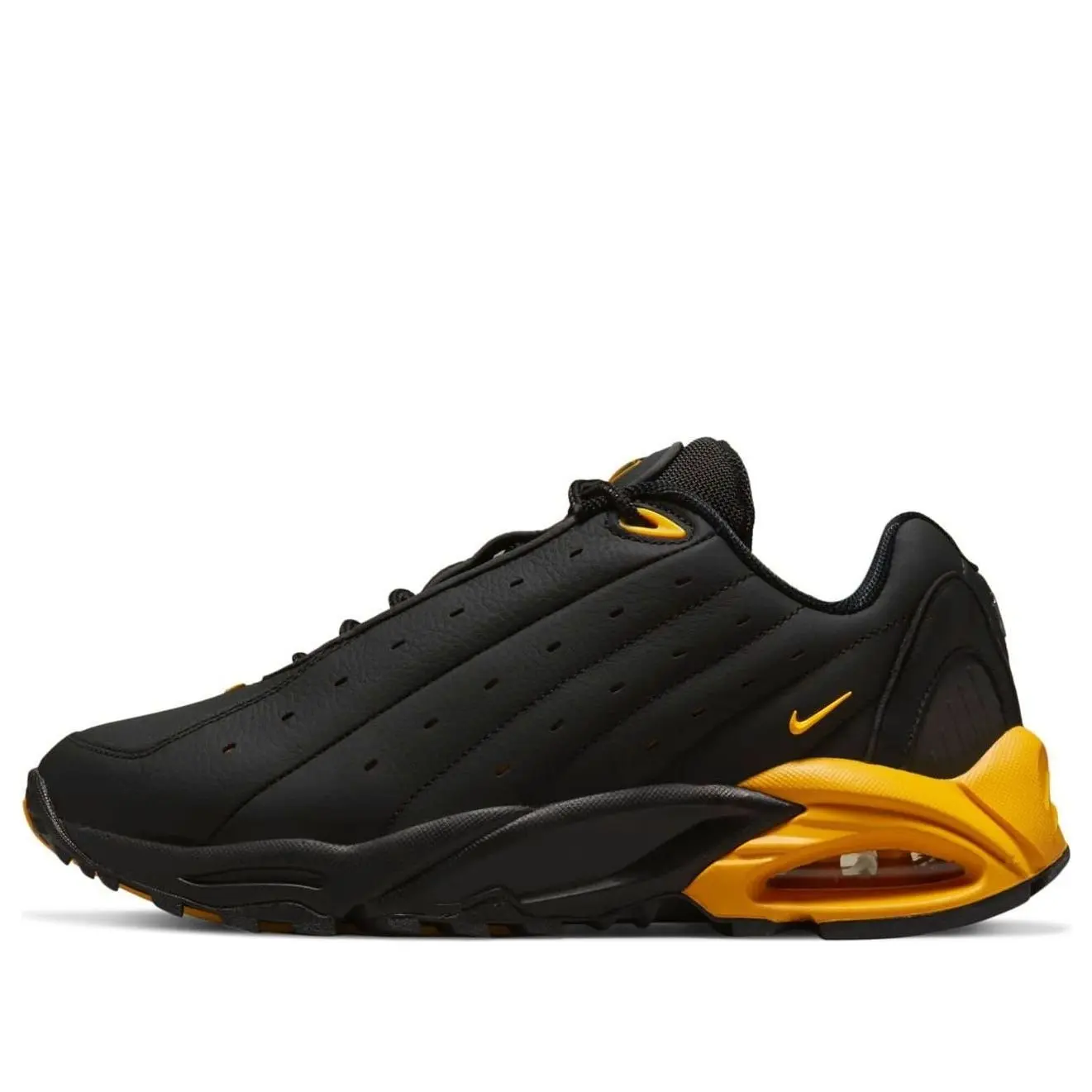 Nike x NOCTA Drake Hot Step Air Terra 'Black University Gold' DH4692-002 Nike x NOCTA Drake Hot Step Air Terra 'Black University Gold' DH4692-002