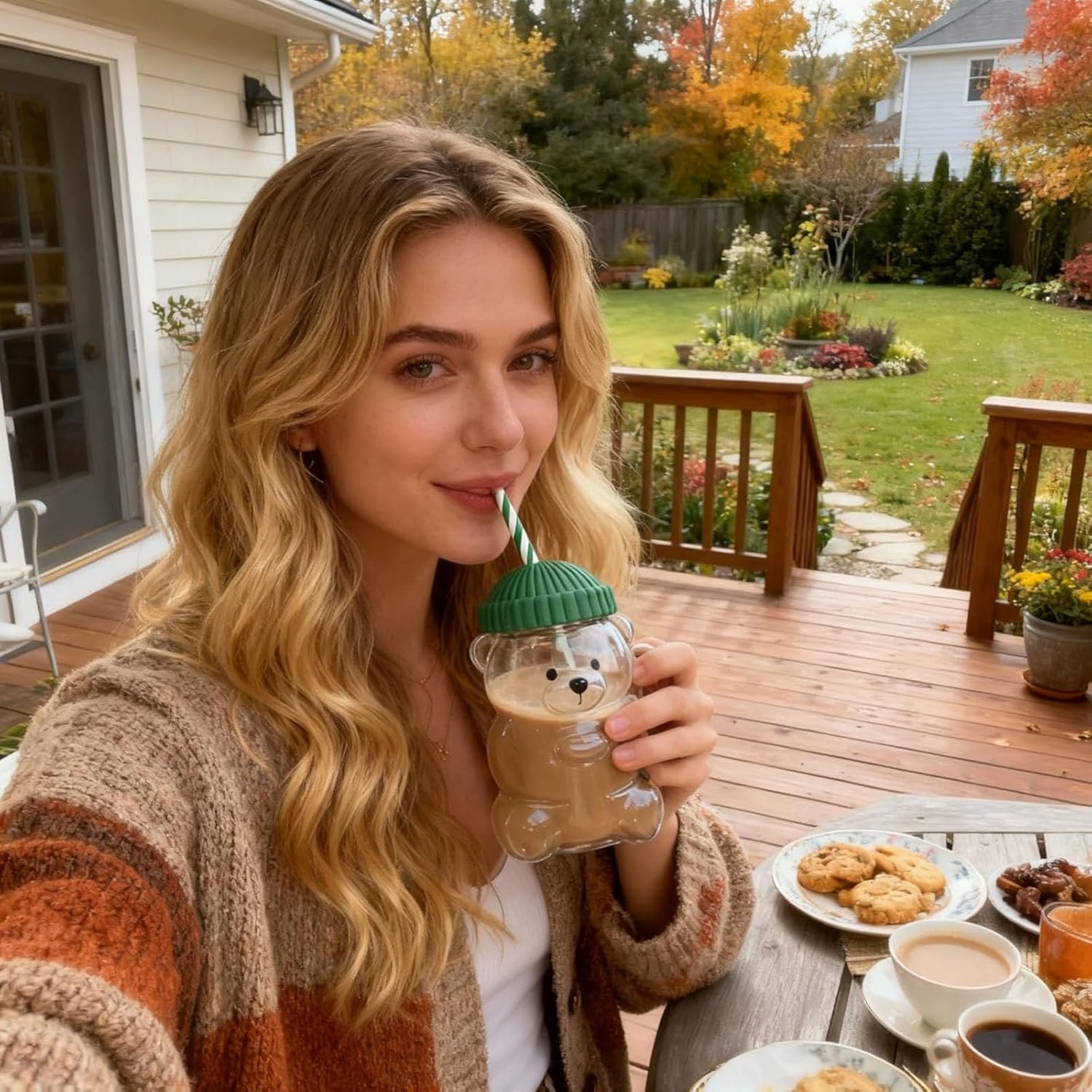 20oz Cute Bear Glass Coffee Mug with Lid & Straw, Aesthetic Mood Boost Iced Coffee Cup, Viral Clear Drinkware for Juice, Smoothie & Milk, Leak-Proof Summer Gift for Women