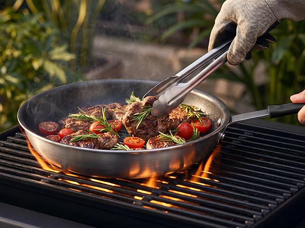 Non Stick Frying Pan, Heavy-Gauge Aluminum Skillet with Reinforced Nonstick Coating, Red Handle, Dishwasher and Oven Safe