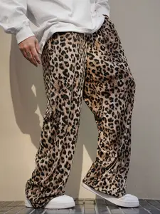 Men's Plush Leopard Print Straight Leg Long Pants, Comfortable and Stylish Casual Wear, Perfect for All Seasons