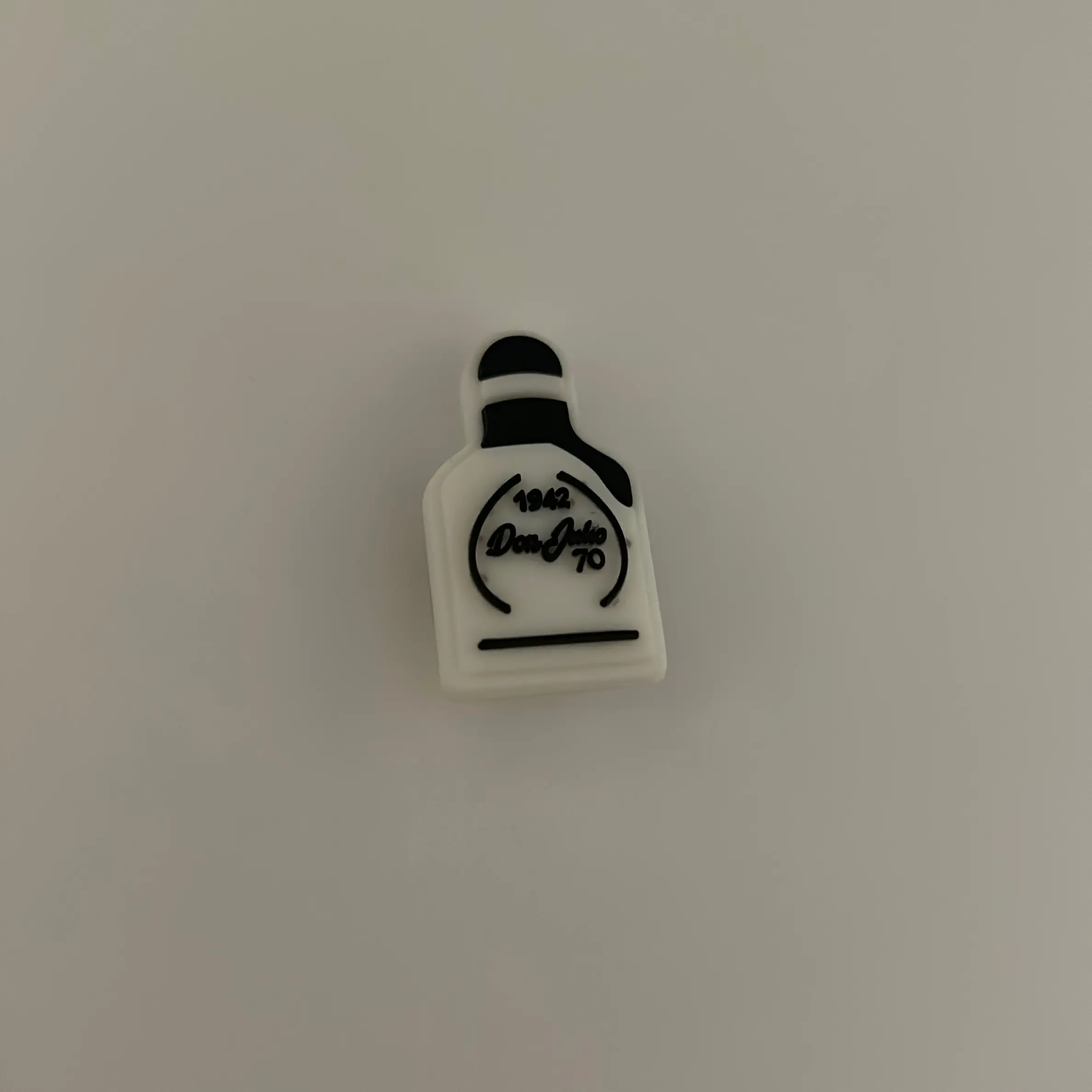 Drink  julio shoe croc charm