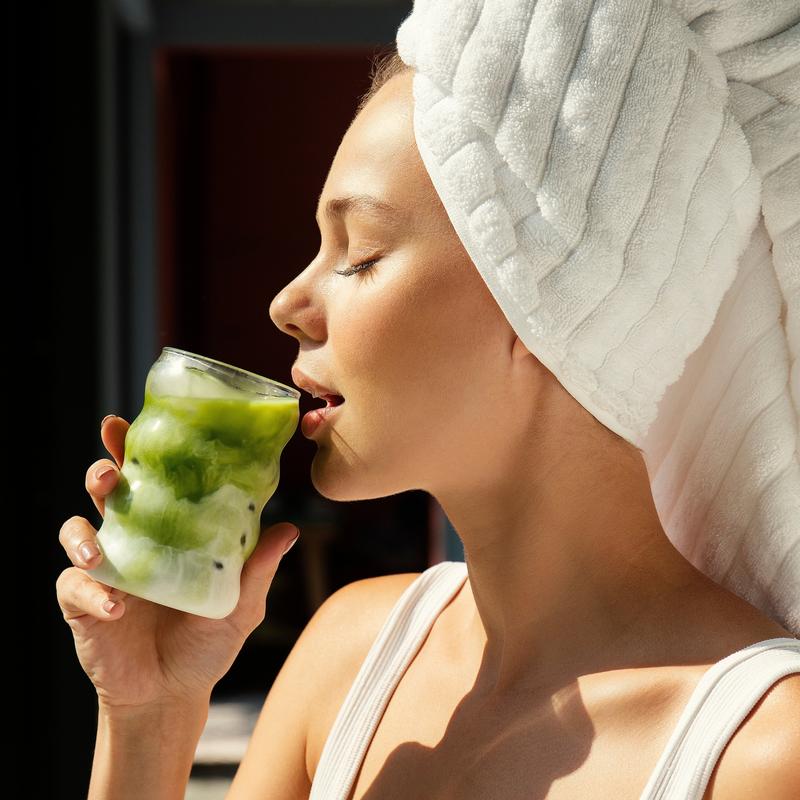 Pique Life Sun Goddess Matcha - Radiant Skin & Energy, Ceremonial Grade, Organic, Non-GMO, Vegan, Gluten Free, Hand-Harvested Spring Leaves (28 servings per carton, 56g total)