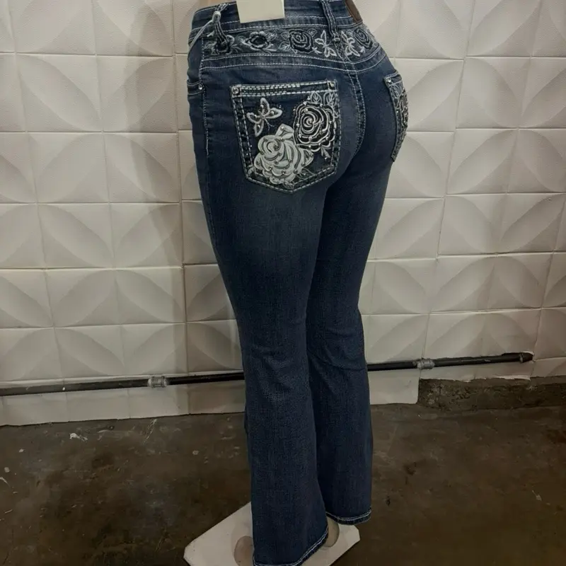 Alexa Jeans