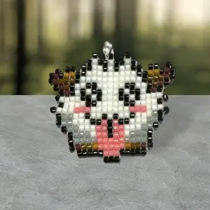 Beaded Poro Keychain Fidget for League of Legends Fans - Handmade Adorable Design with Fidget-Friendly Features