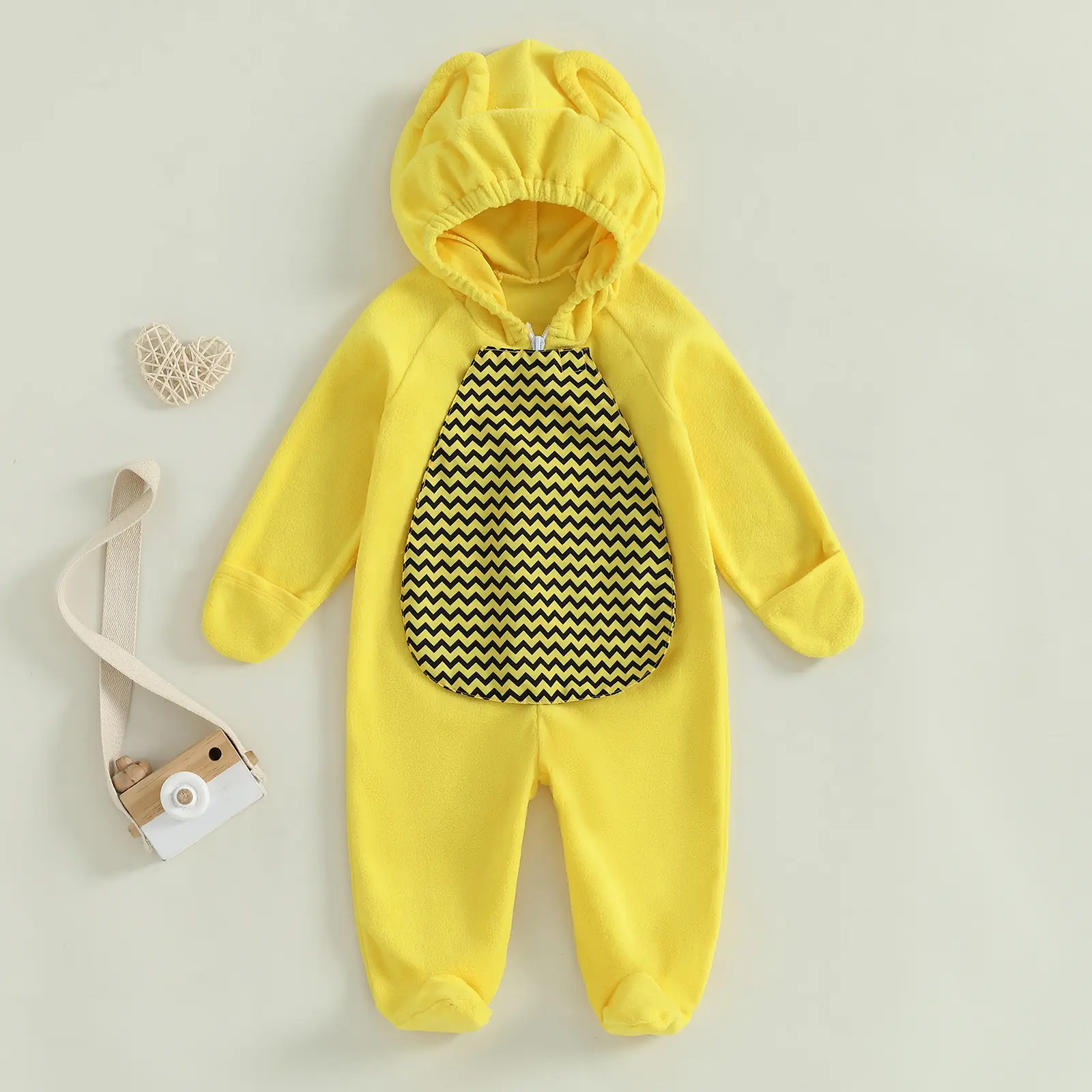 Baby Bee Fleece Hooded Footed Long Sleeve Onesie, Bee Costume for Cosplay Outfits Role Play, Halloween/Photo Wear for 0-12-18 Months, Cotton, Hooded Footie
