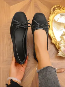 Women's new round-toe bowknot flat slip-on shoes, fashionable, lightweight, comfortable, versatile for daily wear, commuting, and casual use, Round Toe Flats