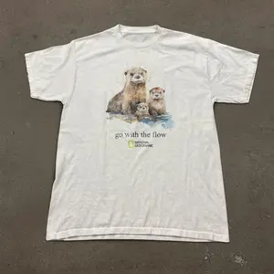 Gildan Men's and Women's T-shirt, Vintage National Geographic Wildlife Otter T-Shirt, Animal tee, Y2k Unisex Graphic Tees Gothic Grunge Emo Scene Amity Affliction Style Clothes Menswear Womenswear Streetwear