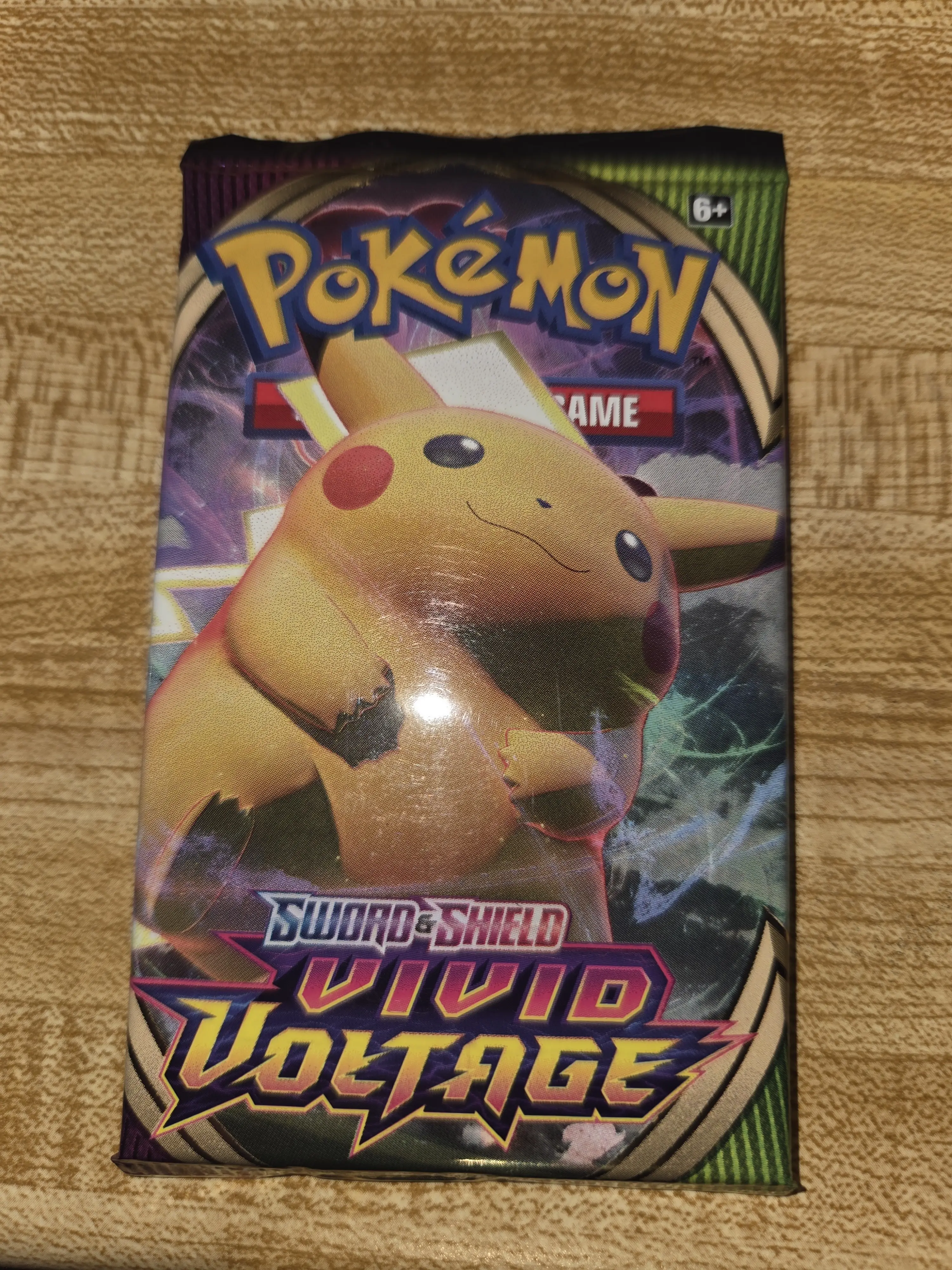 Vivid Voltage PTCG Booster Pack