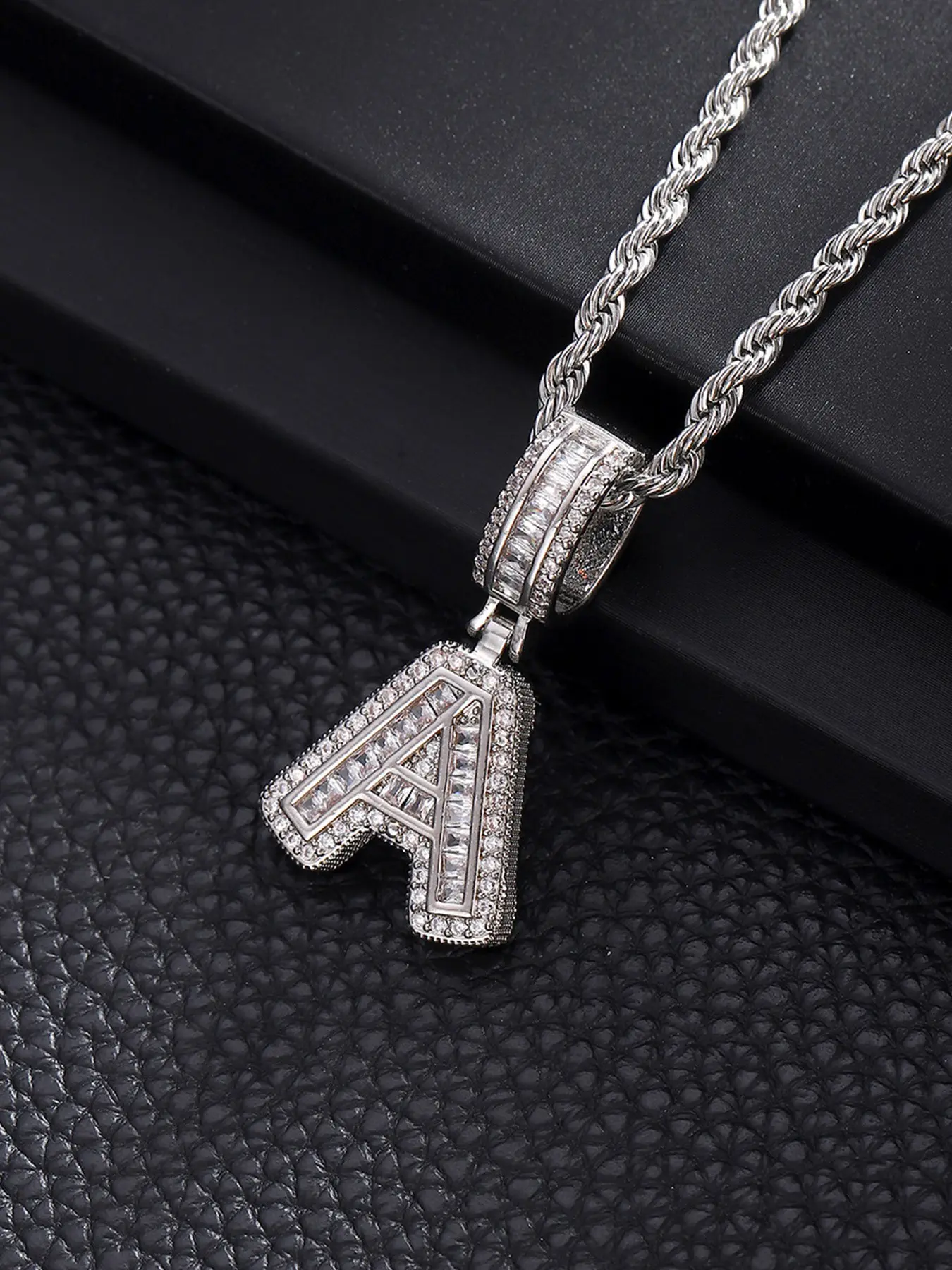 1pc Minimalist A-Z Letter Alphabet Necklaces, waterproof stainless steel pendant with all 26 letters. Unisex crystal initial jewelry for men and women. Perfect gift for Christmas, Father's Day, Mother's Day, back-to-school, Teachers' Day and graduation.