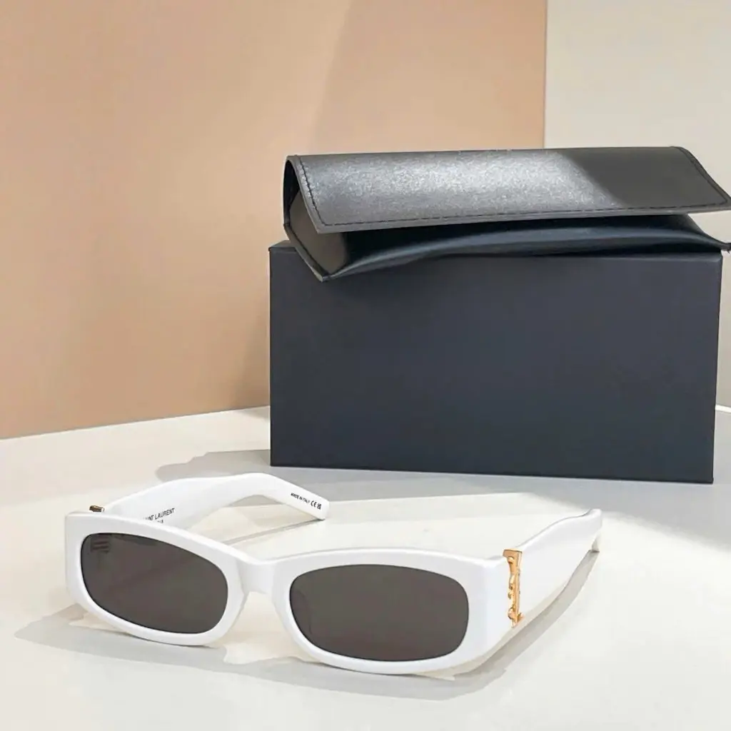 Trending Vintage Square Sunglasses for Men & Women