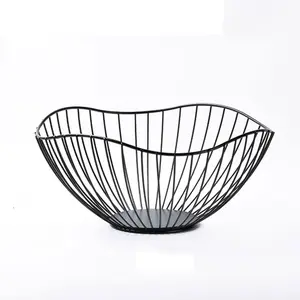 Metal Wire Fruit Basket Fruit Bowl for Kitchen Counter Modern Arts Crafts Home Storage Decorative Iron Wire Fruit Vegetables Snack Serving Basket Bowls Holder for Countertop, Multipurpose Basket, Home Decor