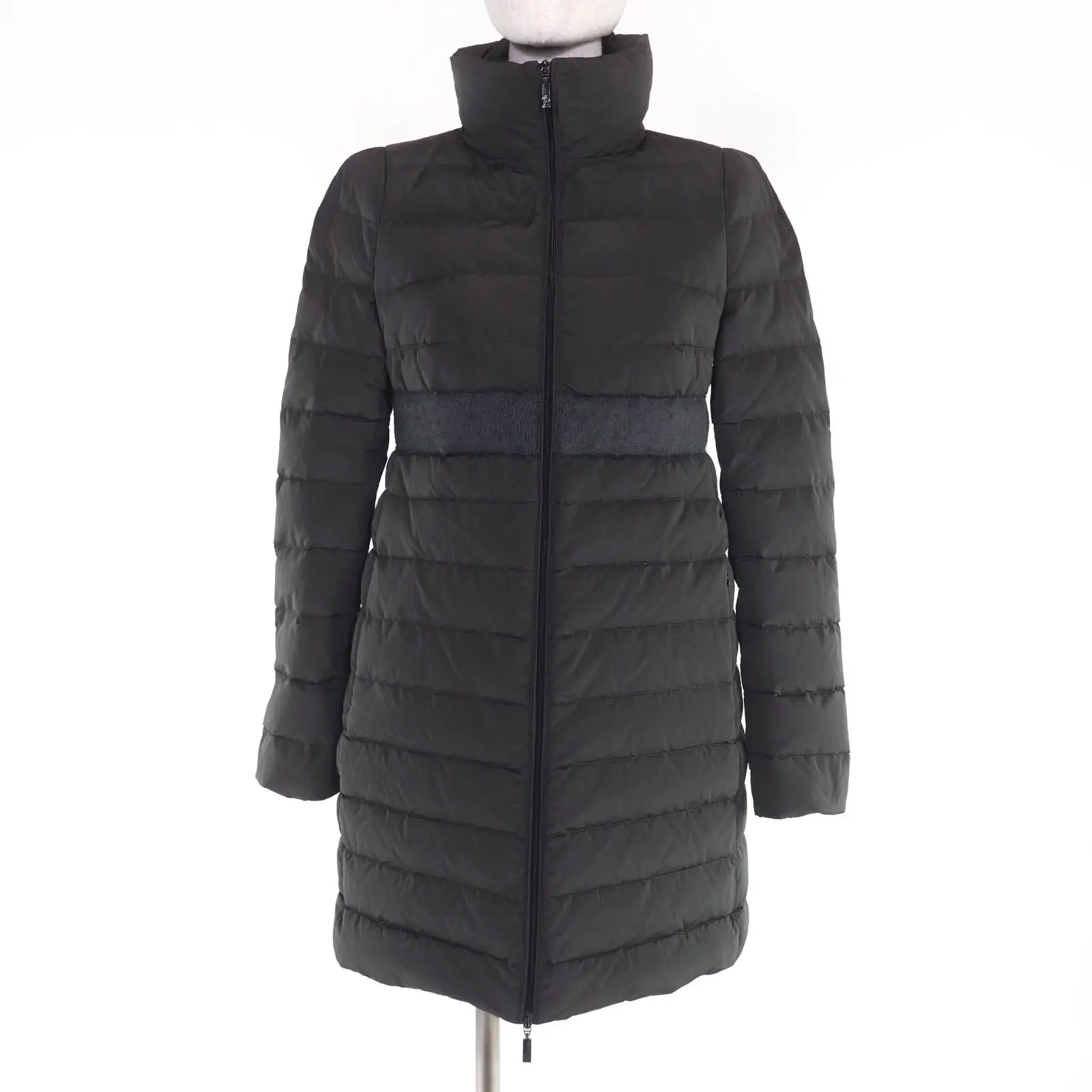 Pre-owned MONCLER Polyester Small Leather Goods SOLOGNE Down Coat