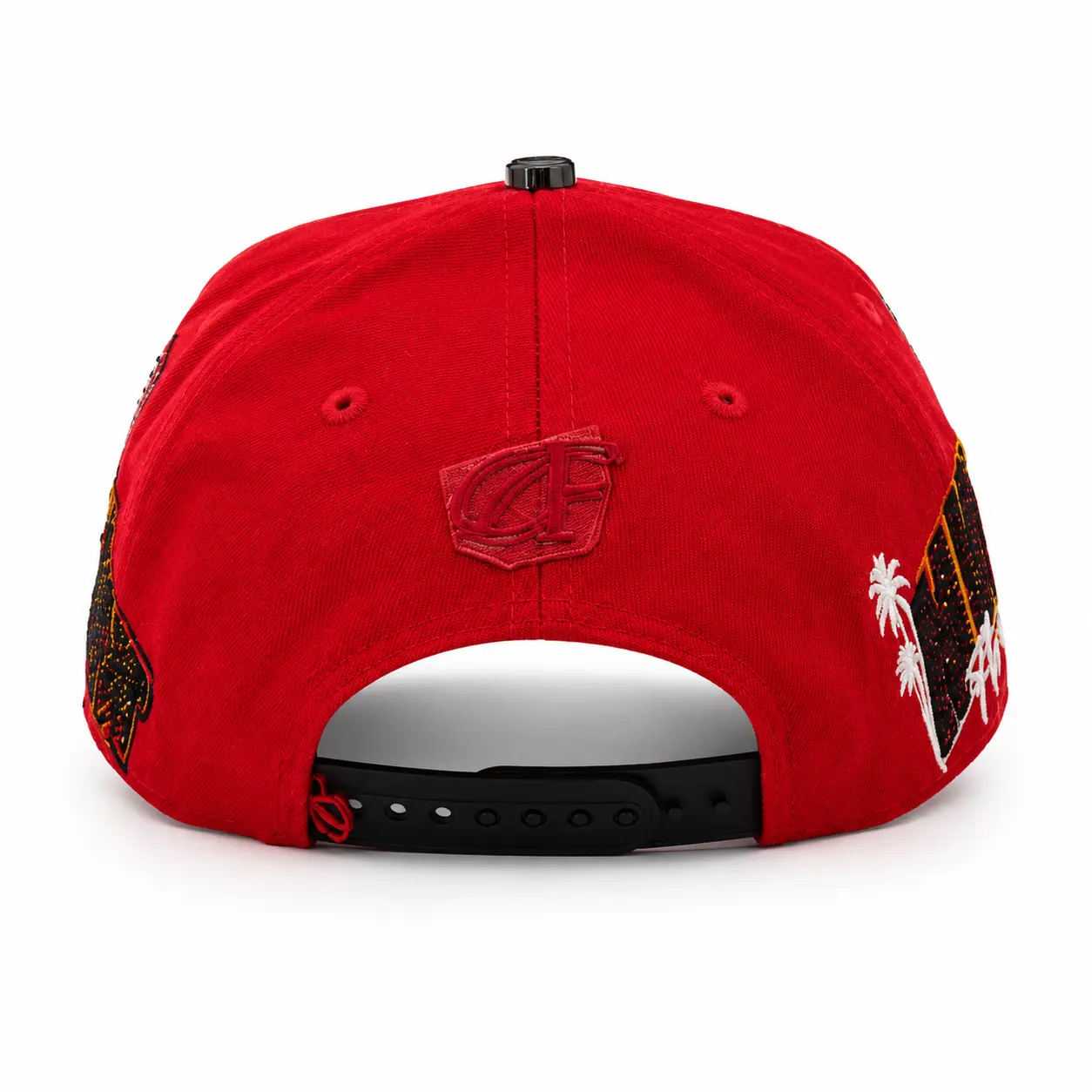 Mia Red | Gorra Bordada Ajustable Visera de Gamuza |  Embroidered Suede Visor Snapback Cap