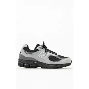 New Balance Men's Grey 2002R Shoes - Multicolor