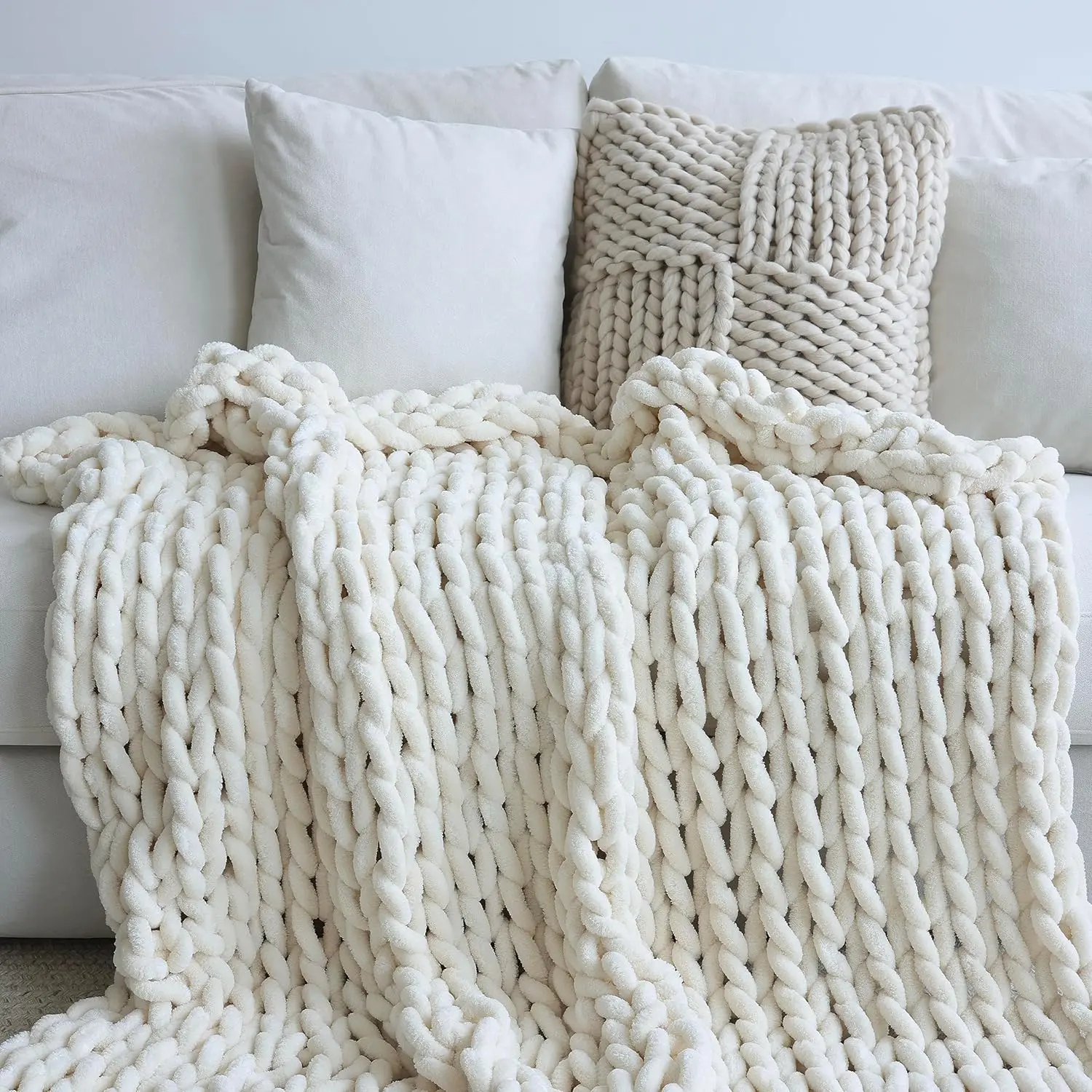 Chenille Chunky Knit Throw (30*40 Inch), Handmade Warm  Couch,,, Banket, Christmas Thick and Giant Yarn Throws, Cream