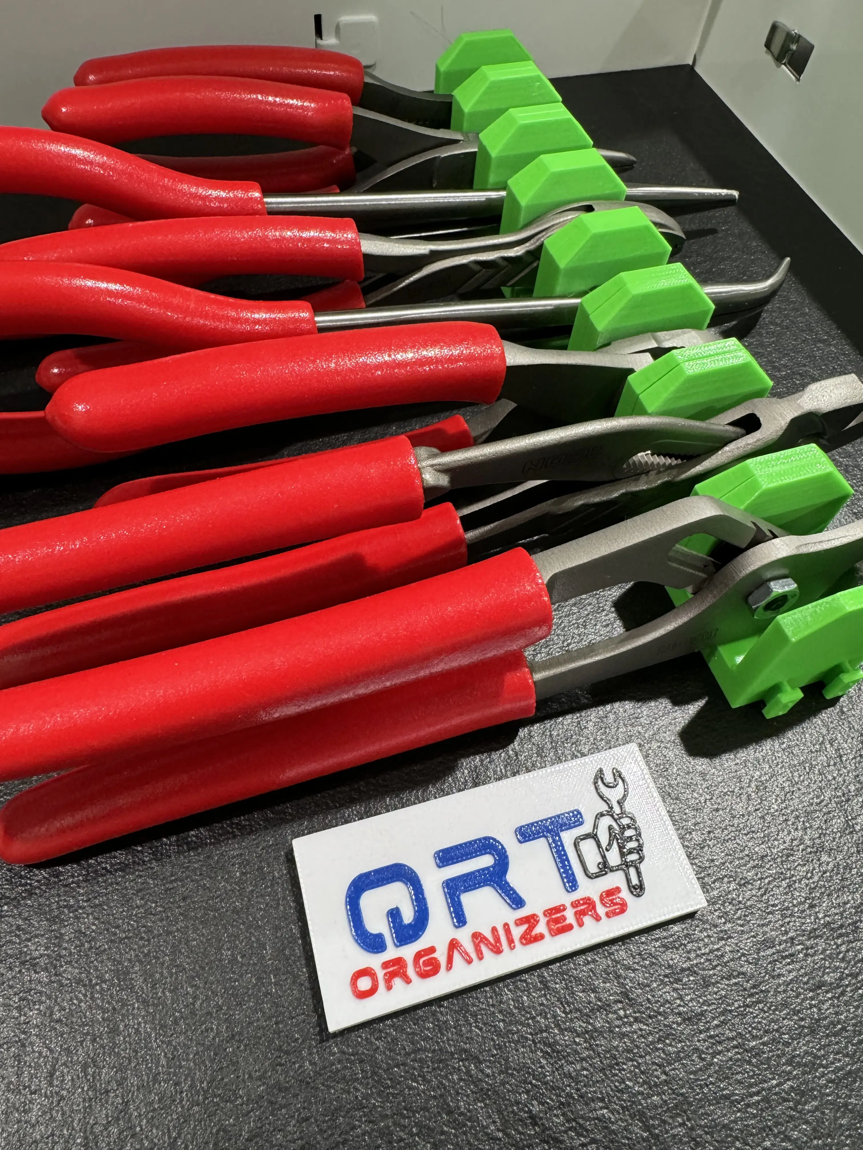 QRT Mag Lock Modular Pliers/Universal Organizers