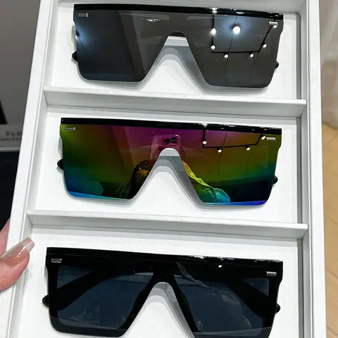 Unisex Vintage Trendy Sunglasses, Retro Outdoor Sports Sunglasses, Fashionable Sunglasses for Men & Women, Stylish Shades, Mirrored Shades for Everyday Use