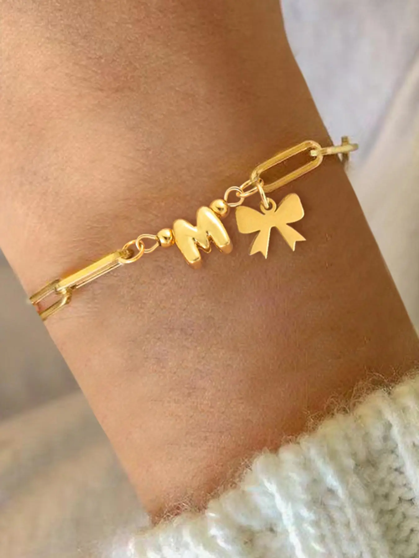Bowknot Design Initial Charm Bracelet, Fashionable Stainless Steel Paper Clip Chain Bracelet for Women & Girls, Trendy All-match & Exquisite Jewelry for Birthday Gift