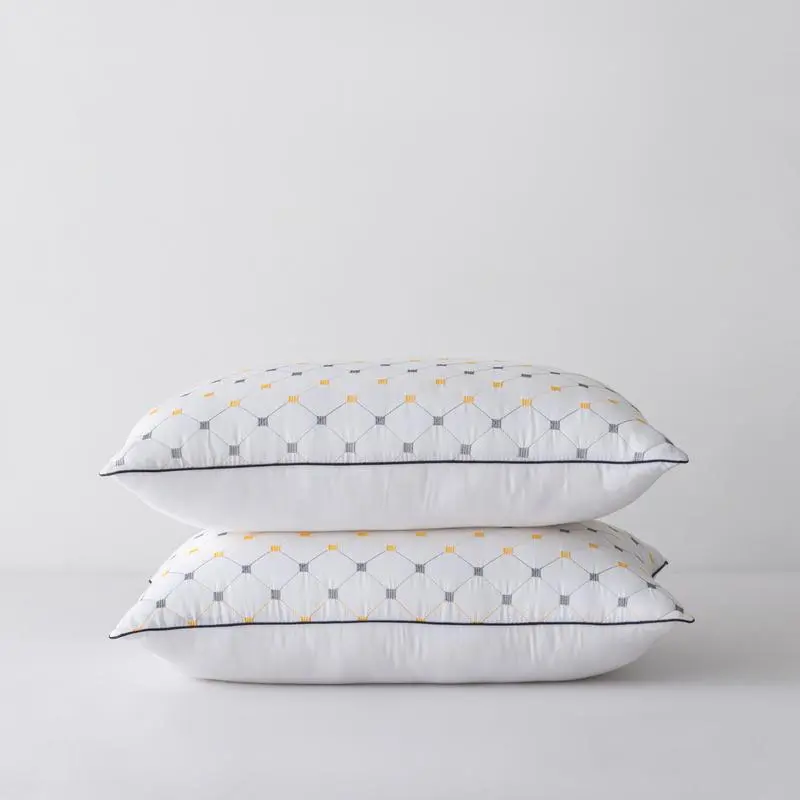 2pcs Fluffy Velvet Neck Support Pillows (Buy 1 Get 1 Free), 28x17in Slow Rebound Polyester Fill, Machine Washable Moisture-Wicking Microfibre Woven Fabric, White All-Season Bedroom Decor for Side Sleepers