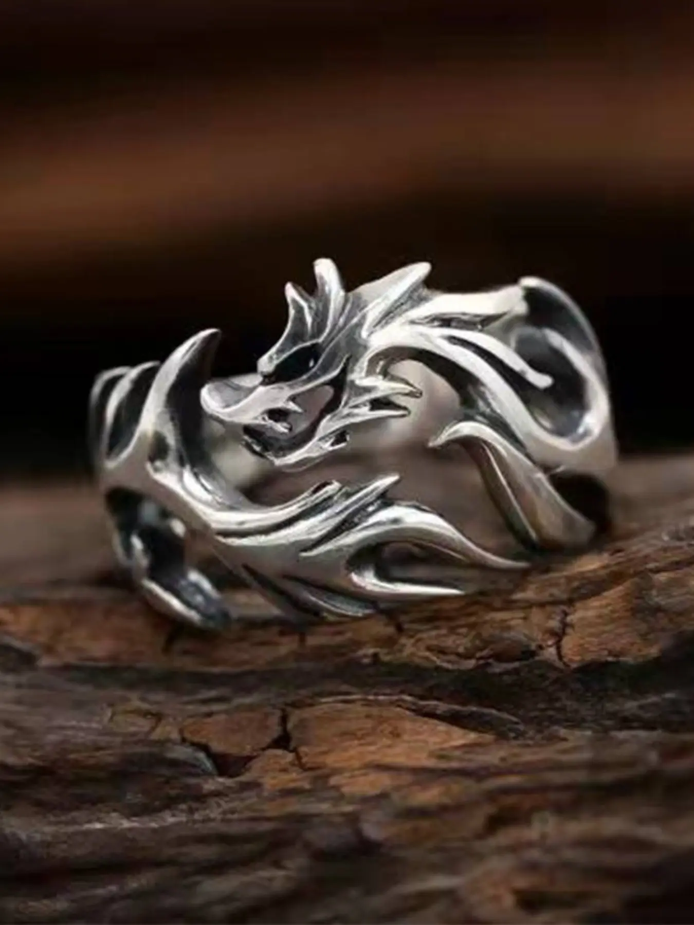 Stainless Steel Dragon Ring for Men, Vintage Style Finger Jewelry, Unisex Fashion Accessory, Durable & Stylish Design, Stacking Rings, Stackable Rings, Metal Rings