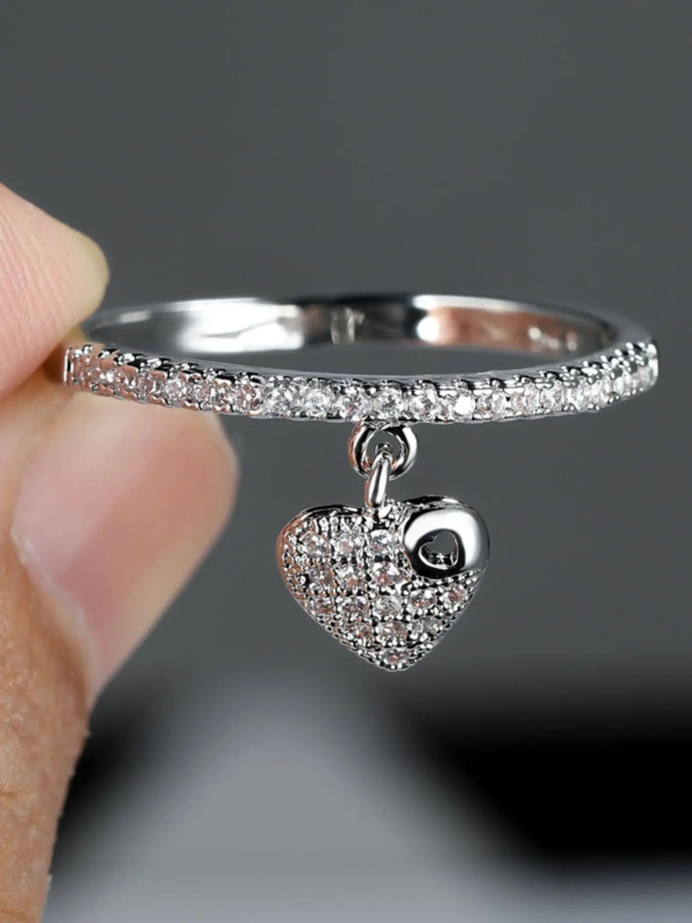 Fashion Creative Heart Pendant Ring, Zirconia Inlaid Heart, Rhinestone Decorated Ring for Women, Daily Clothing Decor, Trendy All-match & Exquisite Jewelry for Birthday Gift, Fashion Heart Rings