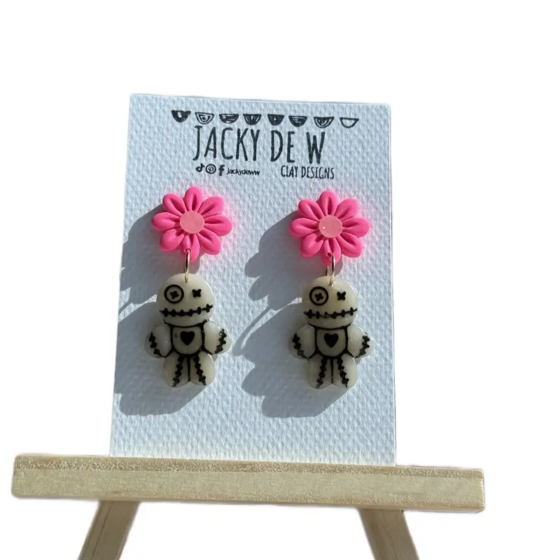 Jacky De W Blossom Drop Earrings Handmade Polymer Clay Voodoo Doll & Ghost Earrings Kawaii Creepy for Fall Aesthetic Soft Pink Floral Design