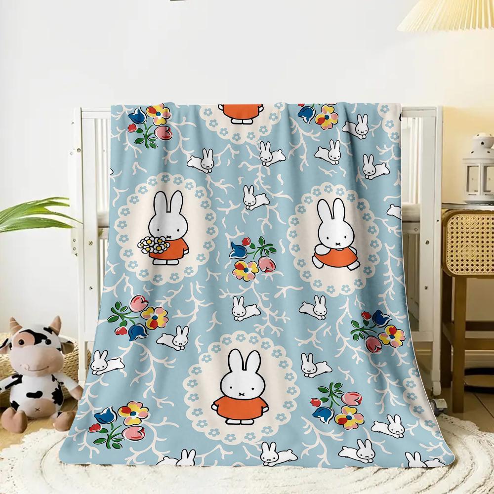 Miffy Cartoon Figure Print Blanket Adorable Rabbit Design Soft Comfortable Skin-Friendly Polyester Fabric Machine Washable All-Season Bedding Throw