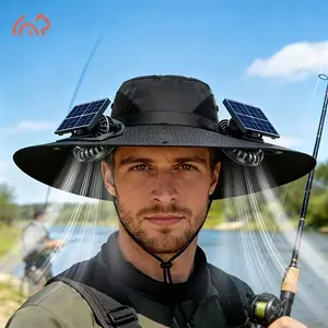 This sun hat features two solar-powered fans, an adjustable strap, excellent ventilation, efficient battery life, and high airflow, ensuring long-lasting use and suitability for various outdoor activities.