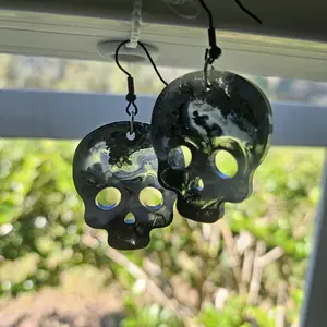 Skull Epoxy Resin Earrings - Unique Design, Durable Material, Perfect for All Seasons