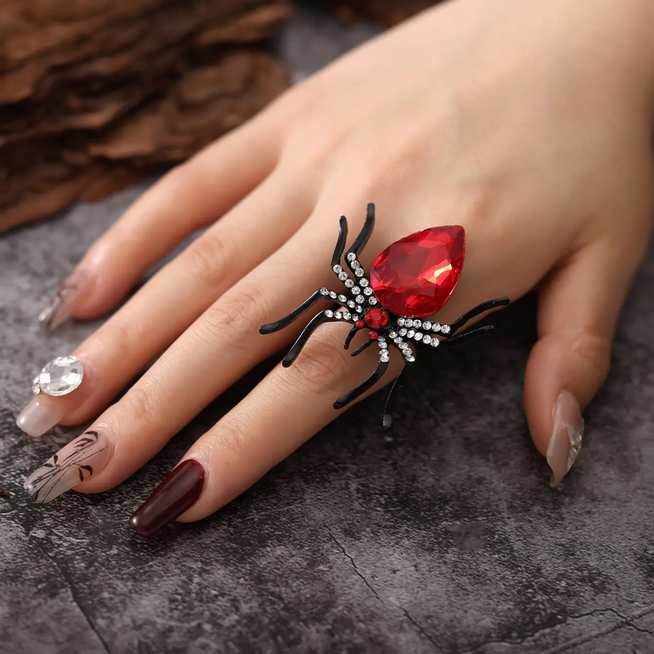 September Laurel  Gothic Red Crystal Spider Ring for Women, Black Rhinestone Spider Statement Ring, Spooky Halloween Jewelry, Punk Costume Party Accessory Gift