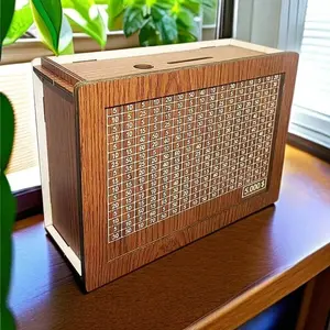 1 Wooden Piggy Bank, Light Brown Large And High-Value Piggy Bank, Suitable For Family Savings Plans, Can Hold Up To $10,000, Home Desktop Ornaments, Ideal Gifts For Friends And Family.