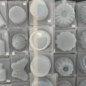 5 MOLDES PARA GELATINA ESPECIAL