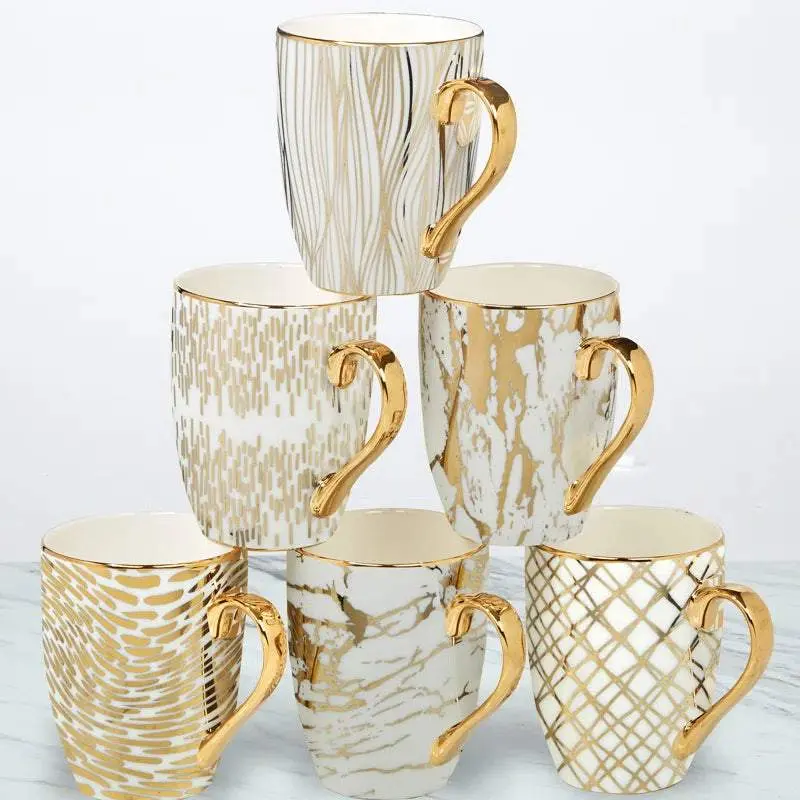 Elegant Set of 6 Gold Plated Mugs Elegant Set of 6 Gold Plated Mugs