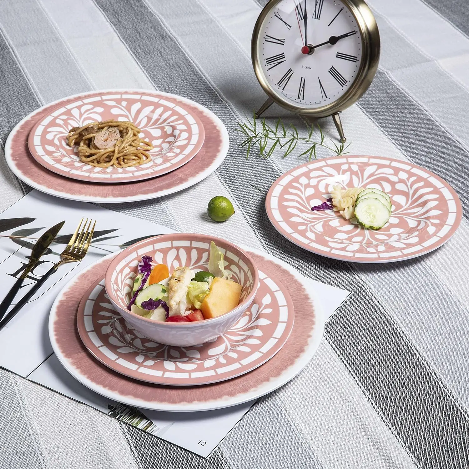 12-Piece Round Leaf Print Melamine Tableware Set for 4, Unbreakable Shatterproof Dinner Plates, Lightweight Bowls, Dishwasher Safe, BPA Free Cutlery for Party & Indoor Use