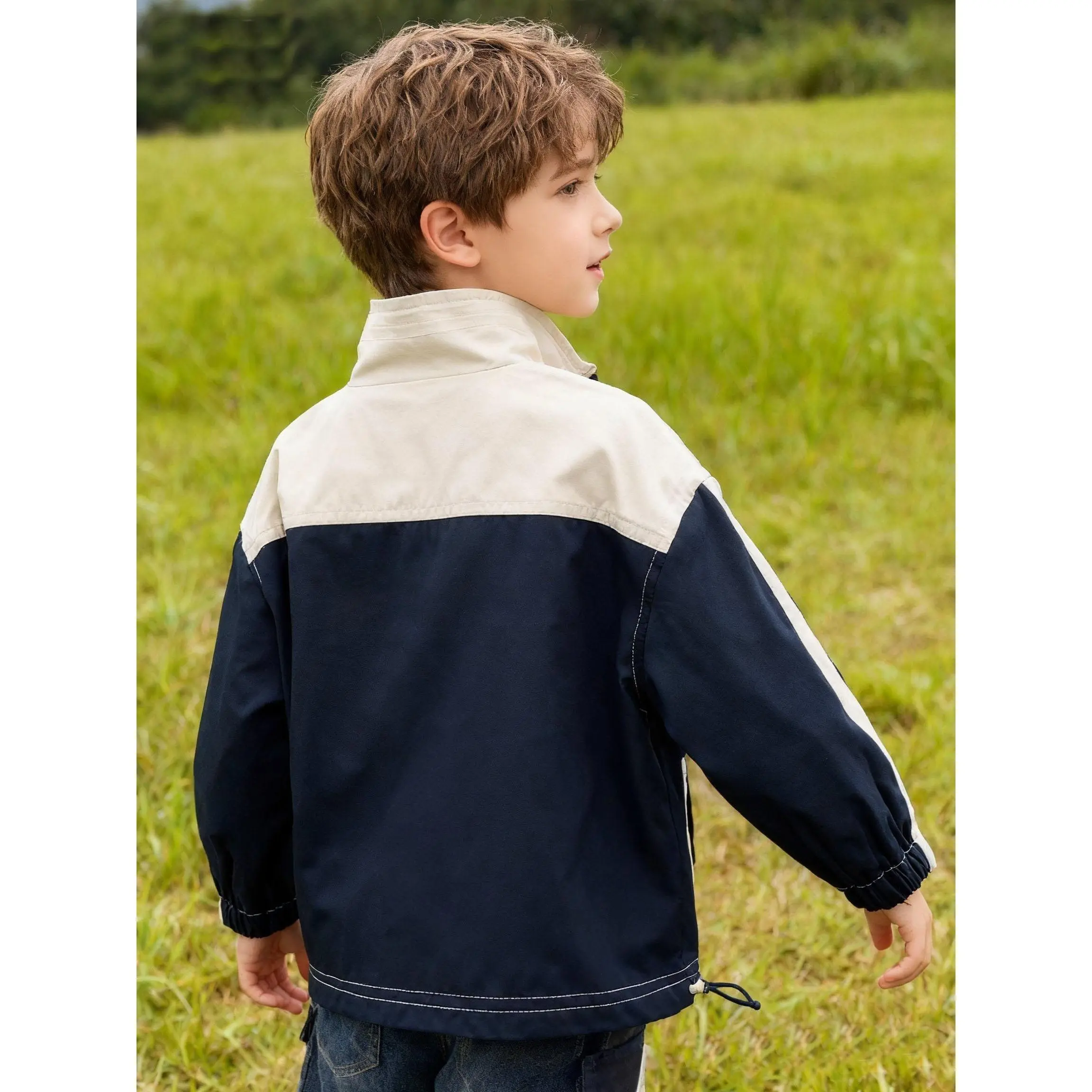 Boys' Two-tone Color-blocked Jacket, Stylish And Casual Outerwear, Featuring A Stand-up Collar And Large Pockets, Simple And Attractive Design, Trendy Color-blocked Full Zipper Design, Suitable for Everyday Outdoor Sports, Handsome And Comfortable.