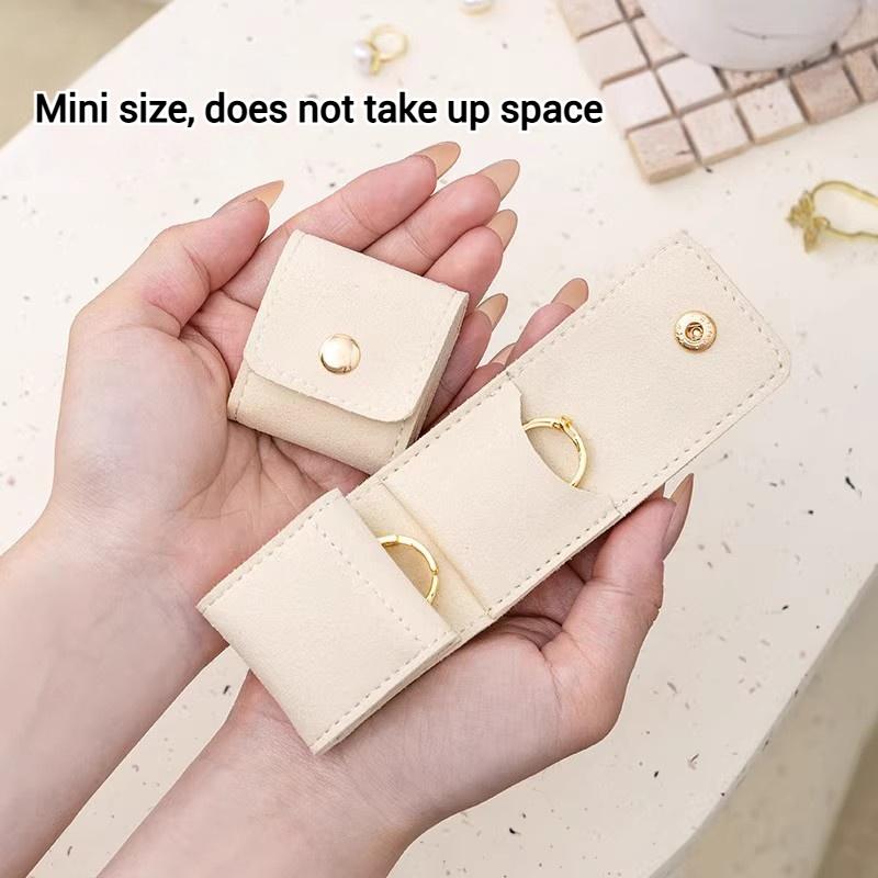Compartmentalized Portable Jewelry Box — Simple, Mini, and Premium Travel Jewelry Case — Anti-Loss Storage Pouch for Rings, Stud Earrings, and Small Accessories (Easy to Find)